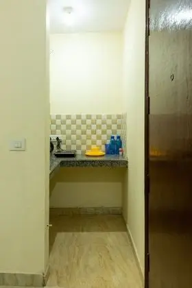 Deluxe Stüdyo, 1 En Büyük (King) Boy Yatak, Sigara İçilebilir, Küçük Mutfak