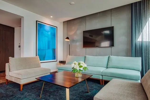 Çatı Katı Süiti (Penthouse)