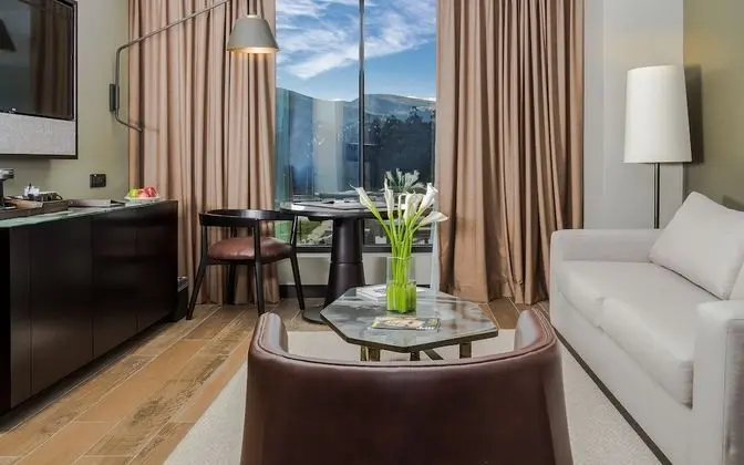 Business Süit, 1 En Büyük (King) Boy Yatak