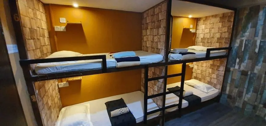 Ortak Ranzalı Oda, Karma Ranzalı Oda (4-Bed)