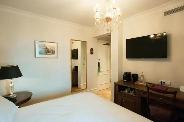 Standard Tek Büyük Yataklı Oda, 1 Büyük (Queen) Boy Yatak, Şehir Manzaralı