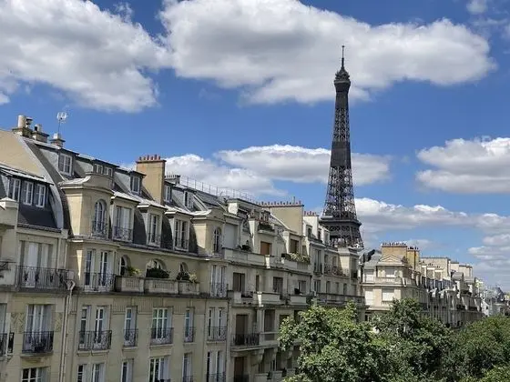 Chambre Classique Vue Tour Eiffel
