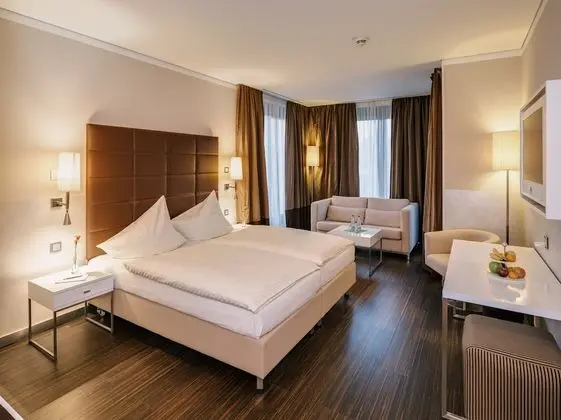 Superior Tek Büyük Yataklı Oda, Nehir Manzaralı