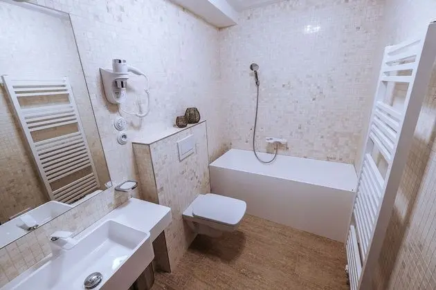 Oda ( Superior King 104)