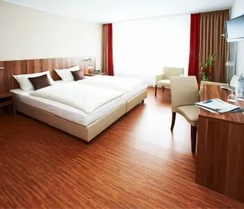 Superior Tek Büyük Yataklı Oda, Şehir Manzaralı