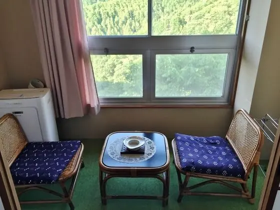 Traditional Oda, Sigara İçilmez (6 Tatami Mats)