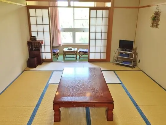 Traditional Oda, Sigara İçilmez (8 Tatami Mats)