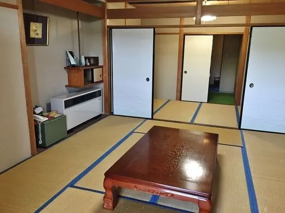 Traditional Oda, Sigara İçilmez (8 Tatami Mats)