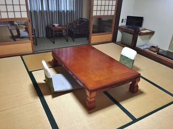 Traditional Oda, Sigara İçilmez (8 Tatami Mats)