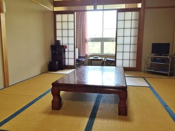 Traditional Oda, Sigara İçilmez (8 Tatami Mats)