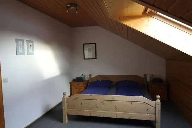 Family Apart Daire, Bahçe Manzaralı