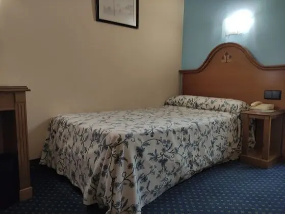 Oda, 1 Tek Kişilik Yatak