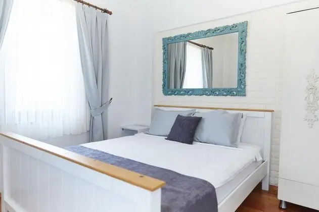 Standart Oda, Şehir Manzaralı