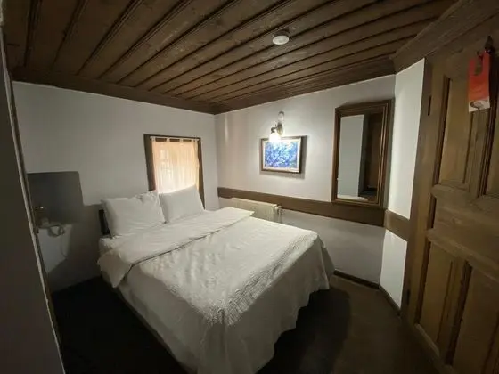 Ekonomik Oda, Kara Manzaralı, Balkonsuz