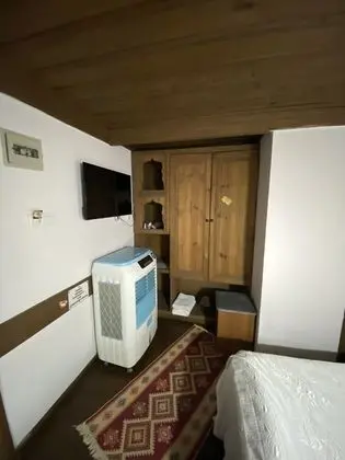 Economy Tek Büyük veya İki Ayrı Yataklı Oda