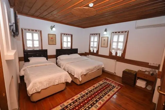 Standard İki Ayrı Yataklı Oda