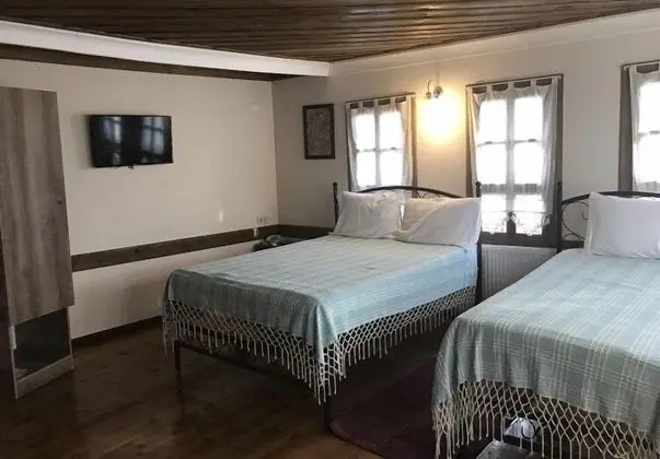 Standard Üç Kişilik Oda