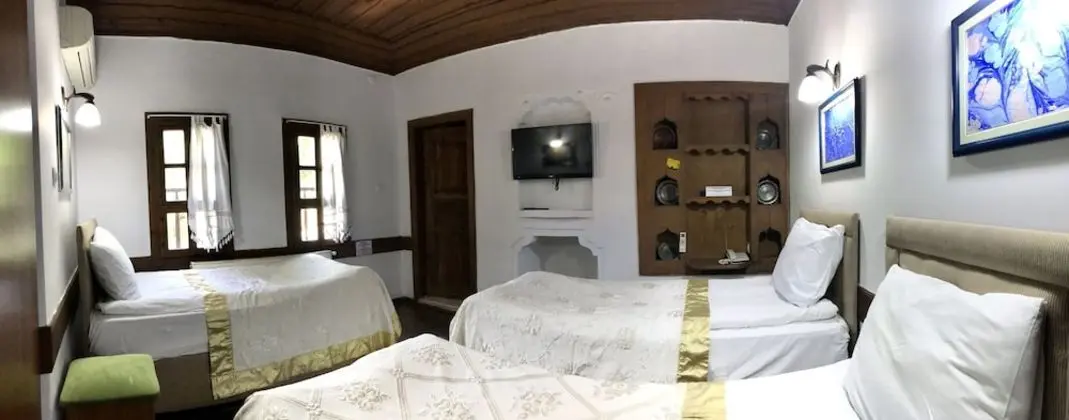 Standard Üç Kişilik Oda