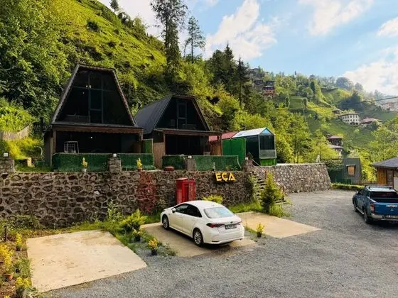 Bungalow, Dere Manzaralı, Şömineli ve Jakuzili