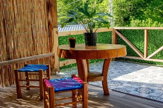 Jakuzili Bungalow , Dere Manzaralı, Şömineli ve Jakuzili