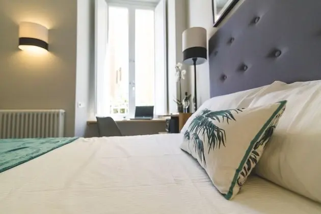 Basic Tek Büyük Yataklı Oda