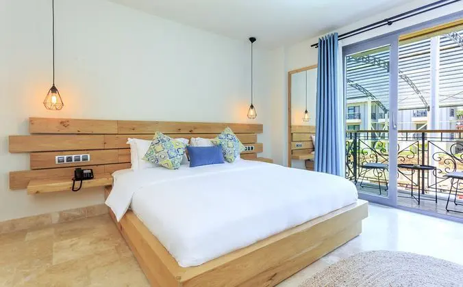 Standart Oda, Bahçe Manzaralı, Balkonlu