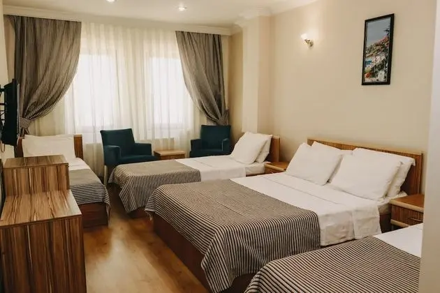 Basic Dört Kişilik Oda, Deniz Manzaralı