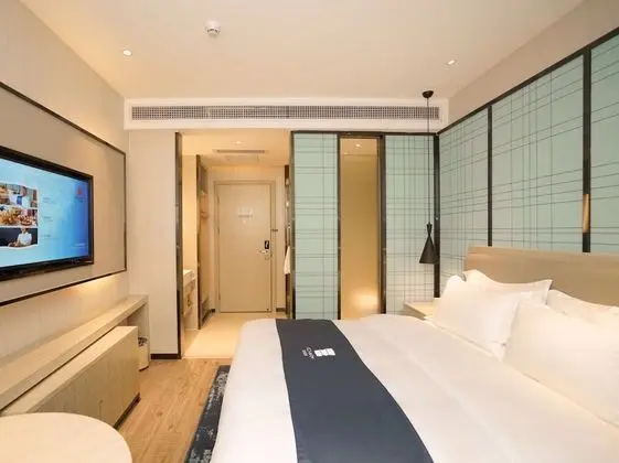 Luxury Tek Büyük Yataklı Oda