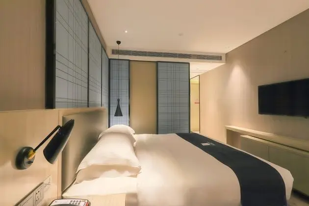 Design Tek Büyük Yataklı Oda