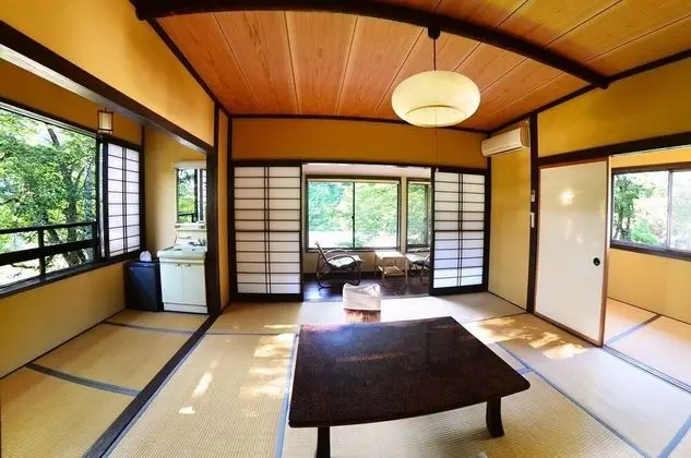Traditional Oda