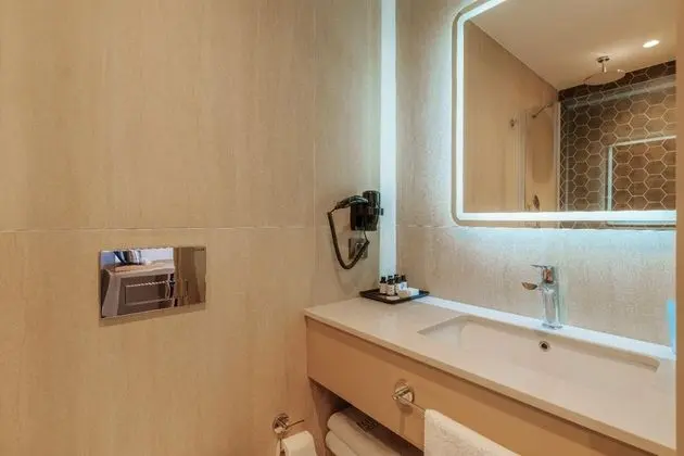 Standart Oda,Şehir Manzaralı