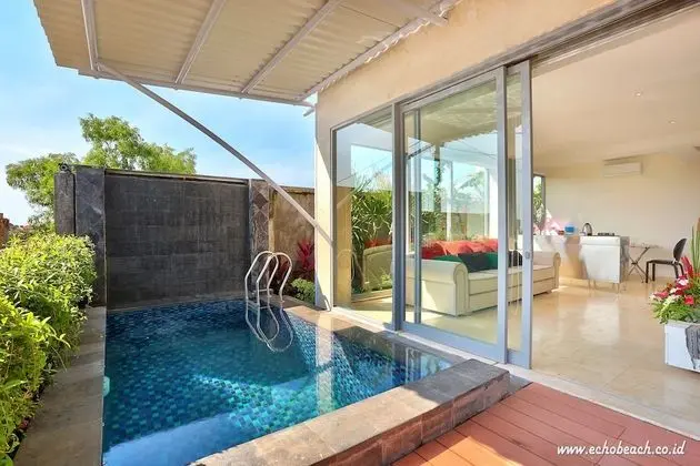 Apartment with Private Plunge Pool