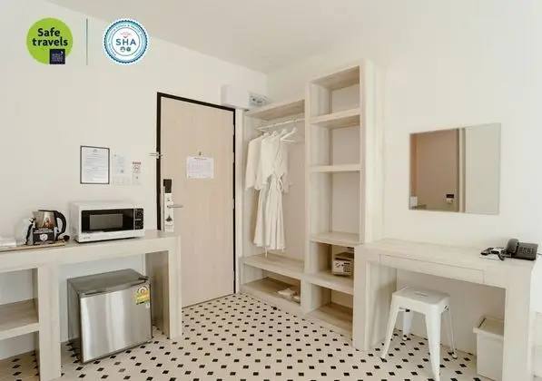 Deluxe Tek Büyük Yataklı Oda, Bahçe Manzaralı