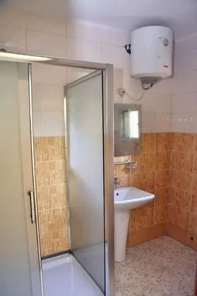 Tek Kişilik Oda, 1 Yatak Odası