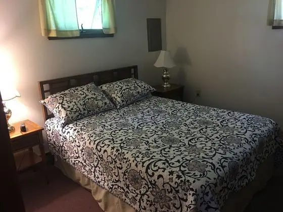 Standard Kır Evi, Birden Çok Yatak, Şömine, Havuz Manzaralı
