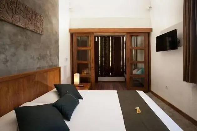 Deluxe AC Room