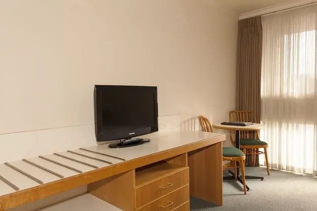 Üç Kişilik Oda (Queen + Single Room)