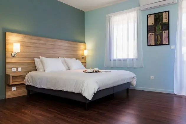 Traditional Room, 1 King Bed, breakfast not included