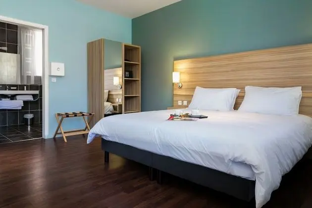 Traditional Room, 1 King Bed, breakfast not included