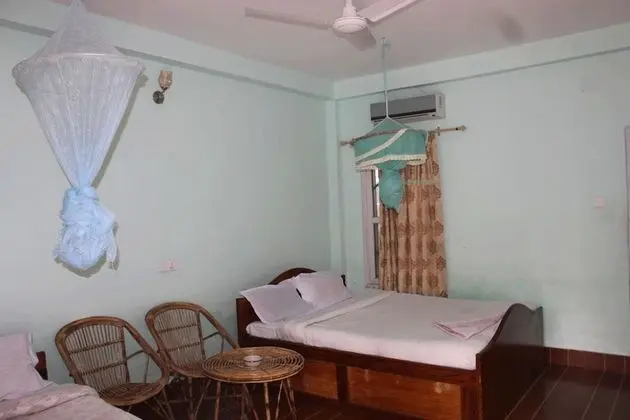 Basic Tek Büyük veya İki Ayrı Yataklı Oda, Özel Banyo, Bahçe Manzaralı