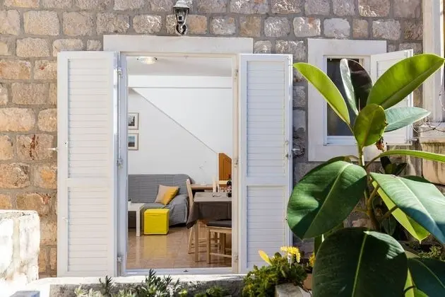 Junior Apart Daire, Teras, Deniz Manzaralı