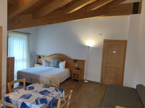 Tek Büyük Yataklı Oda