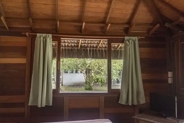 Standard Tek Büyük Yataklı Oda (Quarto 10)