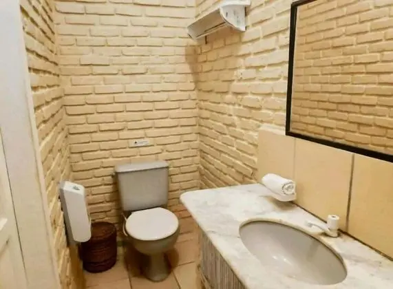 Standard Tek Büyük Yataklı Oda (Quartos 9)