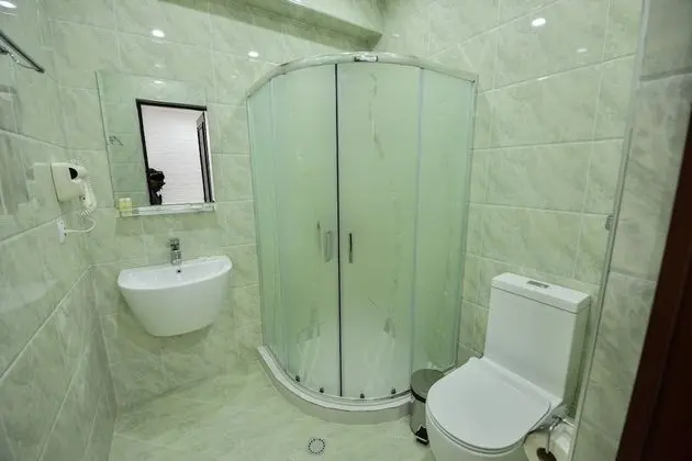 Standard Üç Kişilik Oda, 3 Tek Kişilik Yatak