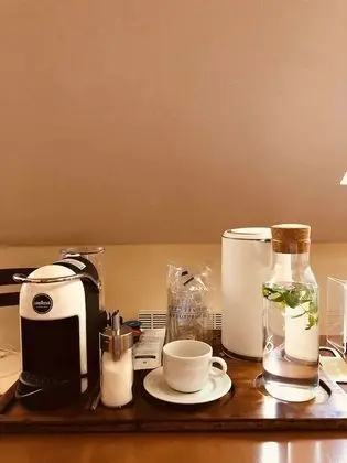 Deluxe Tek Büyük Yataklı Oda, Teras, Deniz Manzaralı