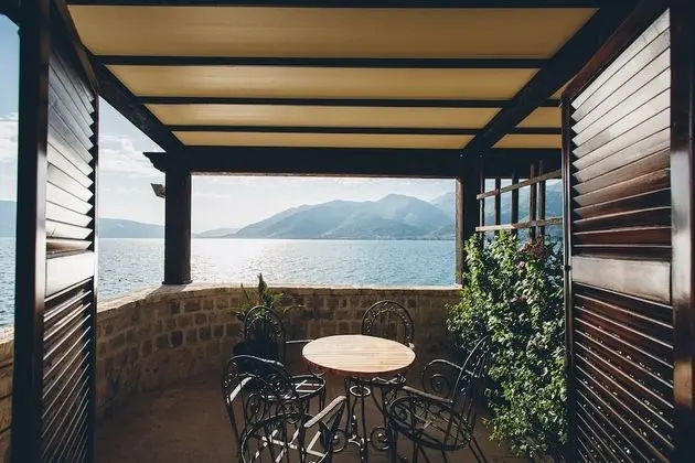 Süit, Teras, Deniz Manzaralı