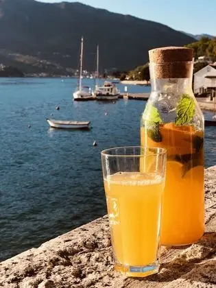 Süit, Teras, Deniz Manzaralı