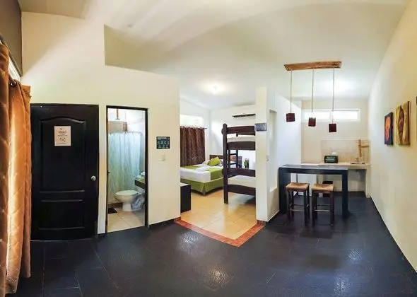 Comfort Stüdyo, Havuz Manzaralı