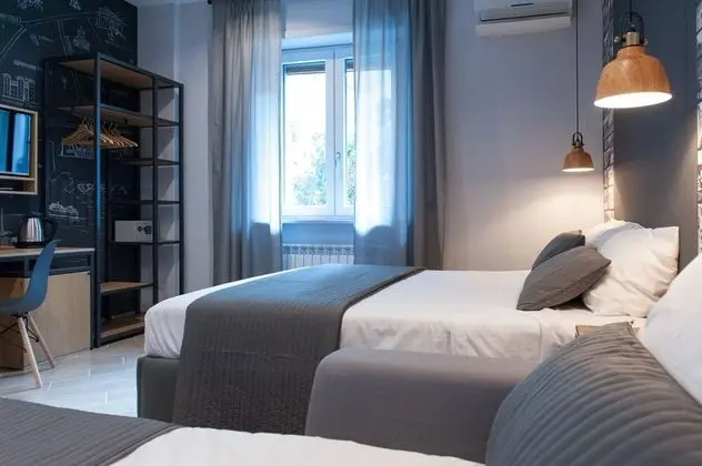 Dört Kişilik Oda, Bahçe Manzaralı